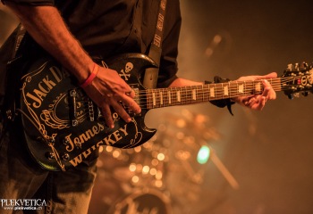 Obsidian Black - Photo by Marc