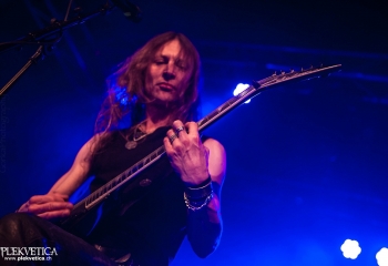 Punish - Photo By Gorka