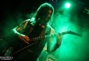 Punish - Photo By Gorka