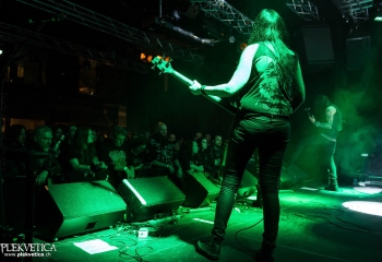 Punish - Photo By Gorka