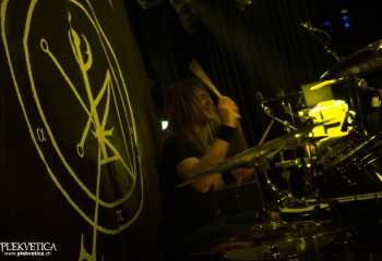 Punish - Photo By Gorka