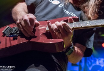 Sacred Reich - Photo By Marc