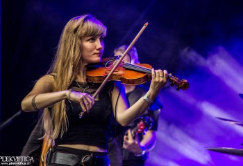 Schandmaul - Photo by Eylül