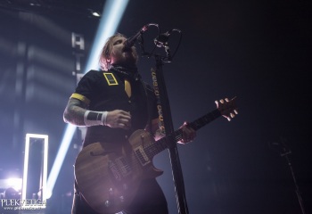 Shinedown - Photo by Marc