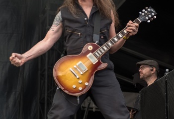 Skid Row - Photo by Marc