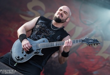 Soulfly - Photo by Marc