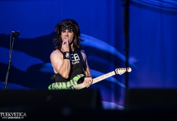 Steel Panther - Photo by Marc