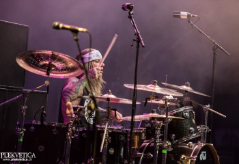 Steel Panther - Photo by Marc