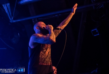 Suffocation - Photo by Nati