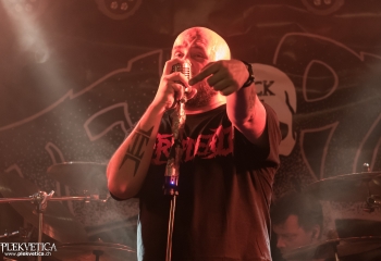 Tempus Fuckit . Photo by Nati