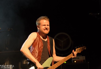 The Vintage Caravan - Photo by Eylül