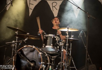 Überyou  - Photo By Marc