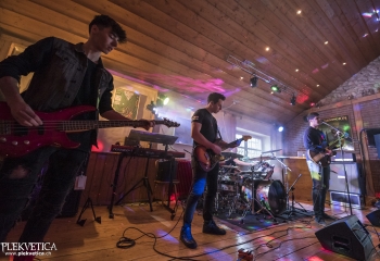 Underclass Heroes - Photo By Dänu