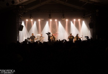 Vale Tudo - Photo by Eylül