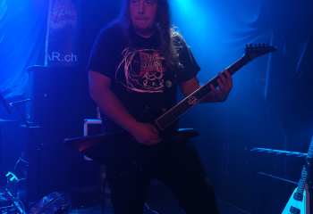 Warbell -  Photo By Peti