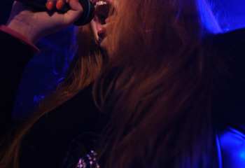 Warbell -  Photo By Peti