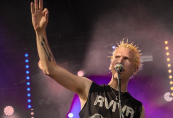 ZSK - Photo by Eylül