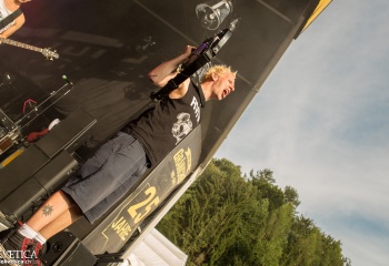 ZSK - Photo by Eylül