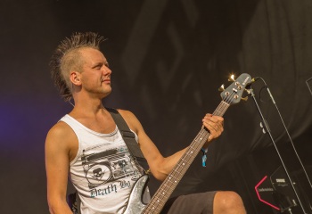 ZSK - Photo by Eylül