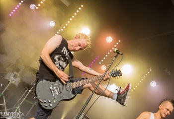 ZSK - Photo by Eylül