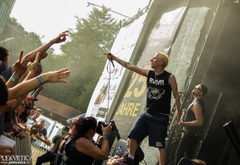 ZSK - Photo by Eylül