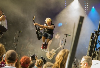 ZSK - Photo by Eylül