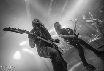 Almøst Human - Photo By Dänu