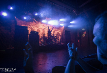 Bloodred Hourglass - Photo By Dänu