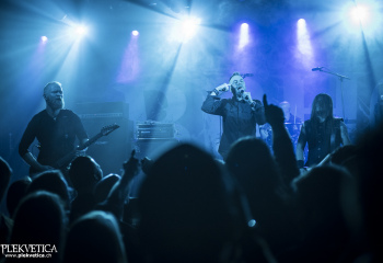 Bloodred Hourglass - Photo By Dänu