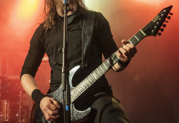 Bloodred Hourglass - Photo By Dänu