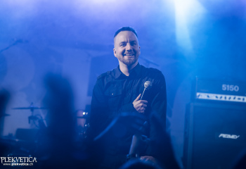 Bloodred Hourglass - Photo By Dänu