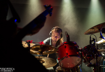 DECEMBRÉ NOIR - Photo by Eylül