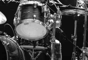 Fit For An Autopsy - Photo By Peti