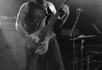 Fit For An Autopsy - Photo By Peti