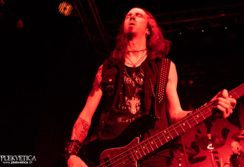 Grave - Photo by Roli