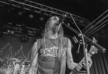 Grave - Photo by Roli