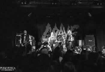 Grave - Photo by Roli