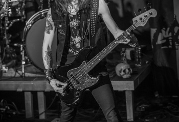 Grave - Photo By Dänu