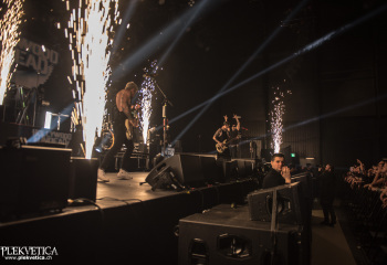 Hollywood Undead - Photo by Marc