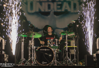 Hollywood Undead - Photo by Marc