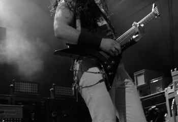 I AM - Photo By Peti