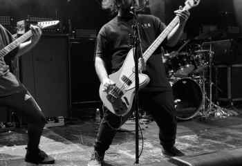 I AM - Photo By Peti