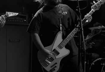 I AM - Photo By Peti