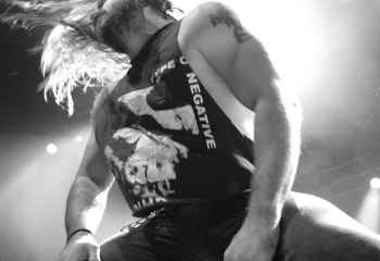 I AM - Photo By Peti