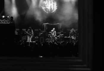 I AM - Photo By Peti