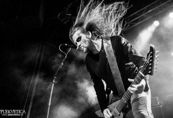 Moonsorrow - Photo by Roli