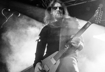 Moonsorrow - Photo by Roli