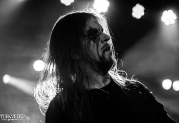 Moonsorrow - Photo by Roli
