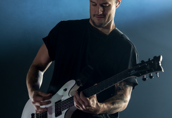 Papa Roach - Photo by Marc