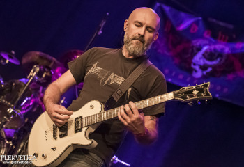 Shadow's Far - Photo By Dänu